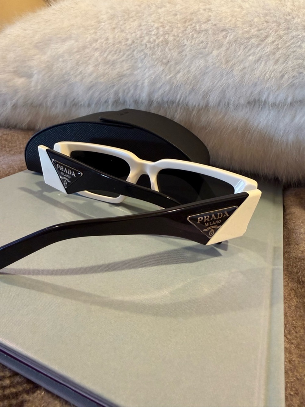 Prada White and Black Geometric Cat-Eye Sunglasses - Picture 5 of 5